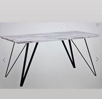 Esstisch in Marmoroptik weiss , mit schwarzen Metallbeinen
