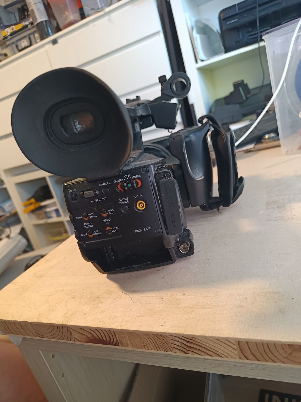 Sony Videocamere: Sony PMW-EX1R – Difettoso da Glattbrugg venduto da Lars_01 2