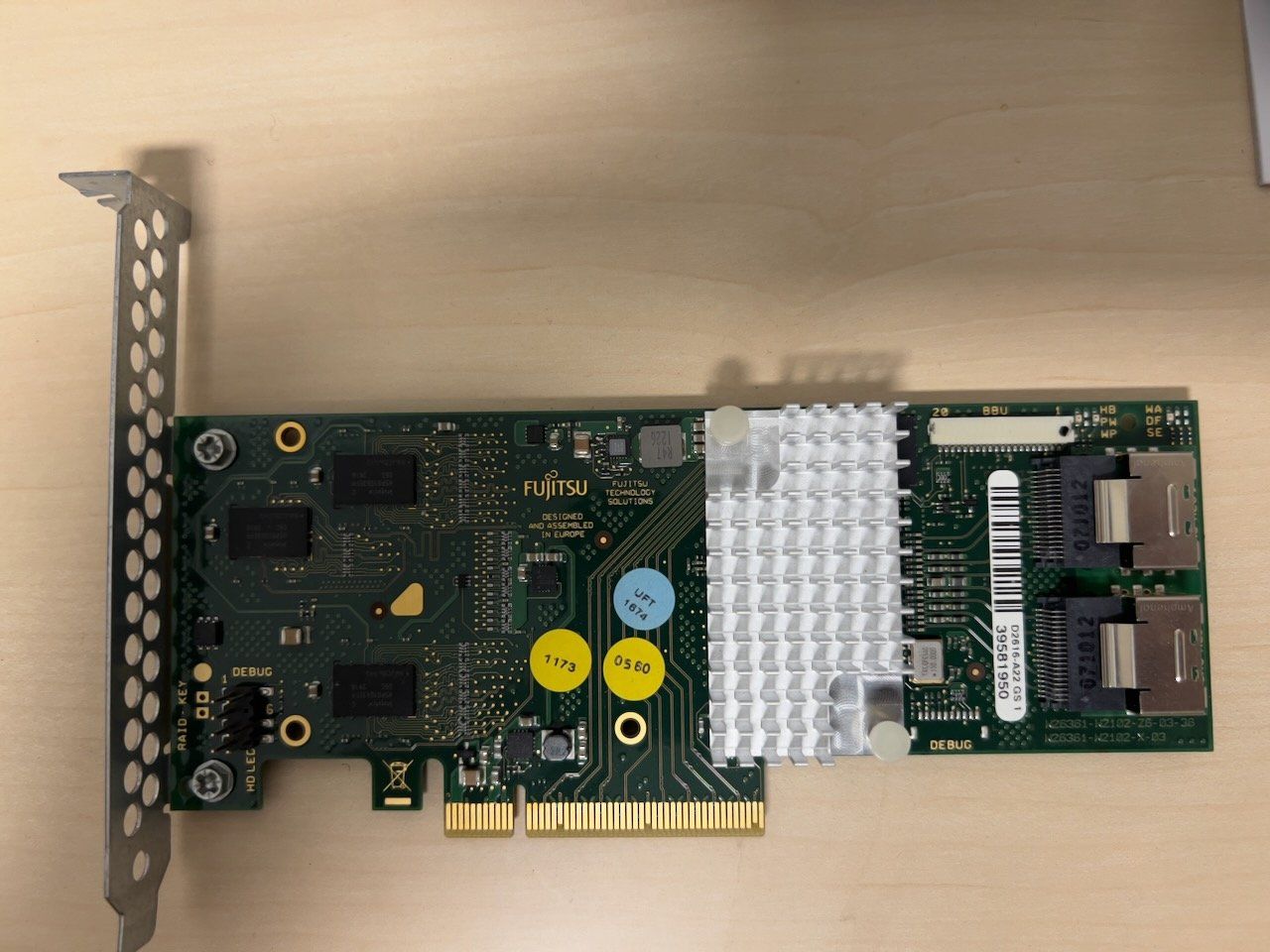 Unità & Adattatore: Fujitsu RAID Controller SAS 6Gbs, gebraucht, Top Zustand! – Usato da Safenwil venduto da id234ms