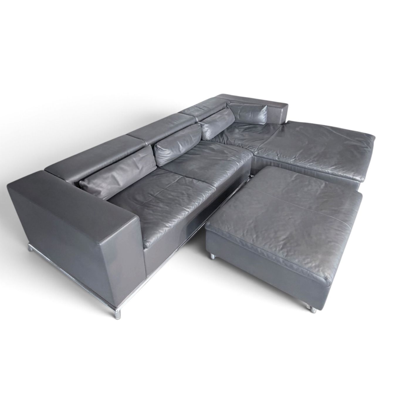 De Sede Divani: de Sede DS-7 Ecksofa mit Hocker in grauem Leder – Usato da Au ZH venduto da Matys74 1