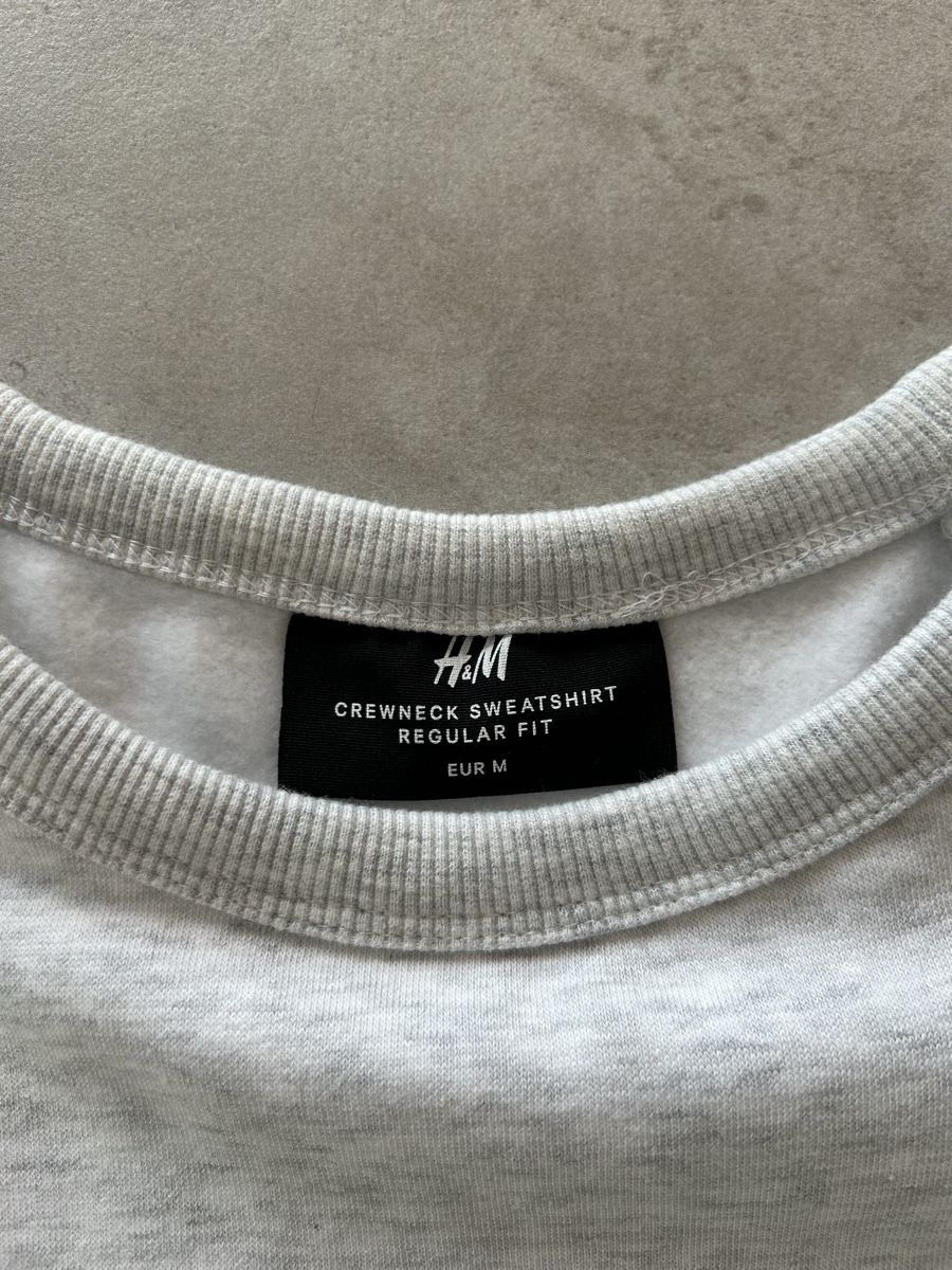 H&M Pullover & Sweatshirts: Pullover von H&M Grösse.M in Top Zustand – Gebraucht aus Lengnau BE von M.Laib 2