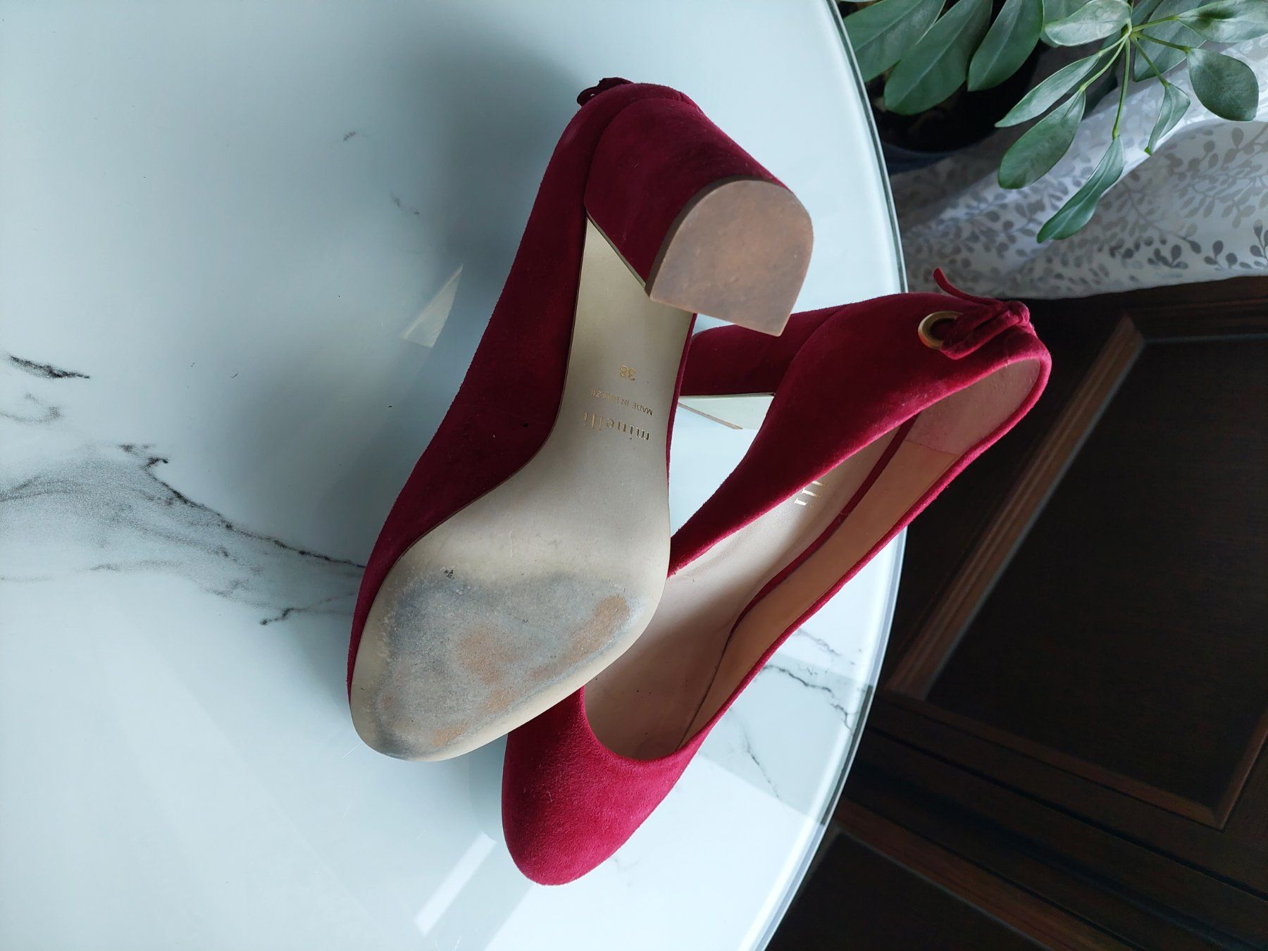 Damenschuhe: Escarpins rouges en daim de marque Minelli en taille 38 – Neu (gemäss Beschreibung) aus Genève von kas_m2qq 1