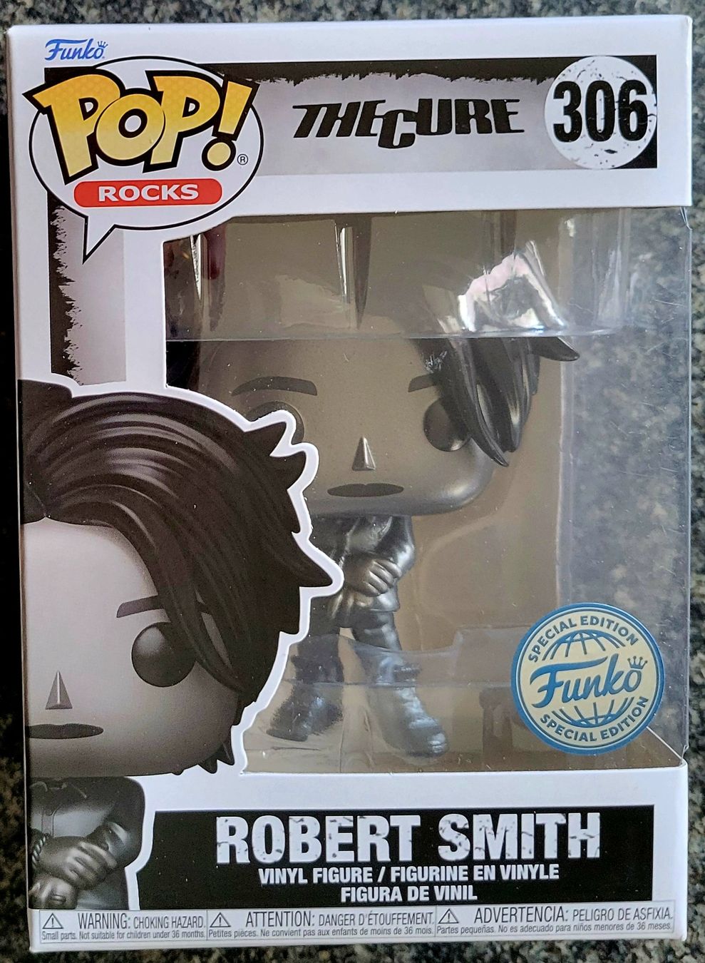 Funko Statuette: Funko Pop The Cure  Robert Smith metallic – Nuovo e nell'imballaggio originale da Montet (Glâne) venduto da KOADA