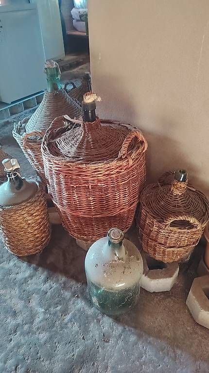 Bouteilles: Korbflaschen – D'occasion à Eschenbach LU par mat_yt7k 4