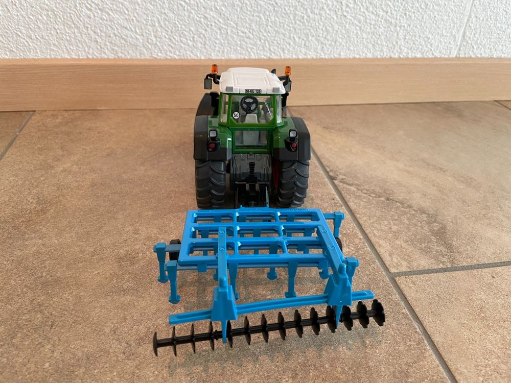 Trattore Siku Farmer 1875 Fendt Vario 930 - Modello Pubblicitario 1:87 In Confezione Originale