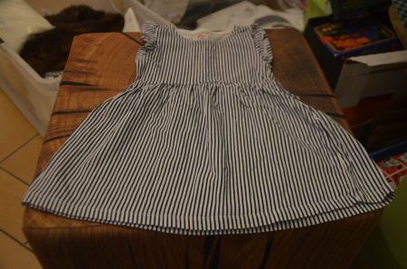 TAILLE 92 - JOLIE ROBE