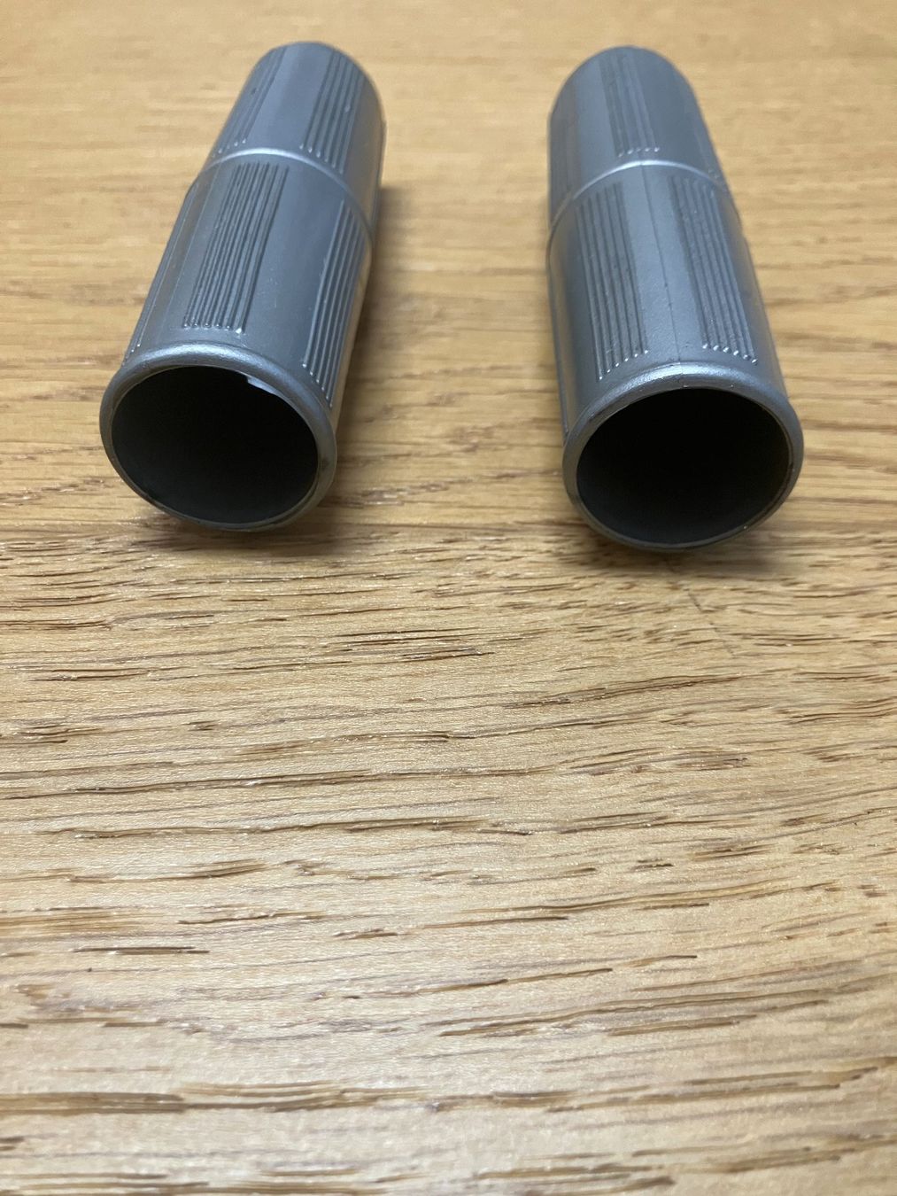 Ersatzteile: Lenkergriffe silber Vintage – Gebraucht aus Obermumpf von Estrela67 1