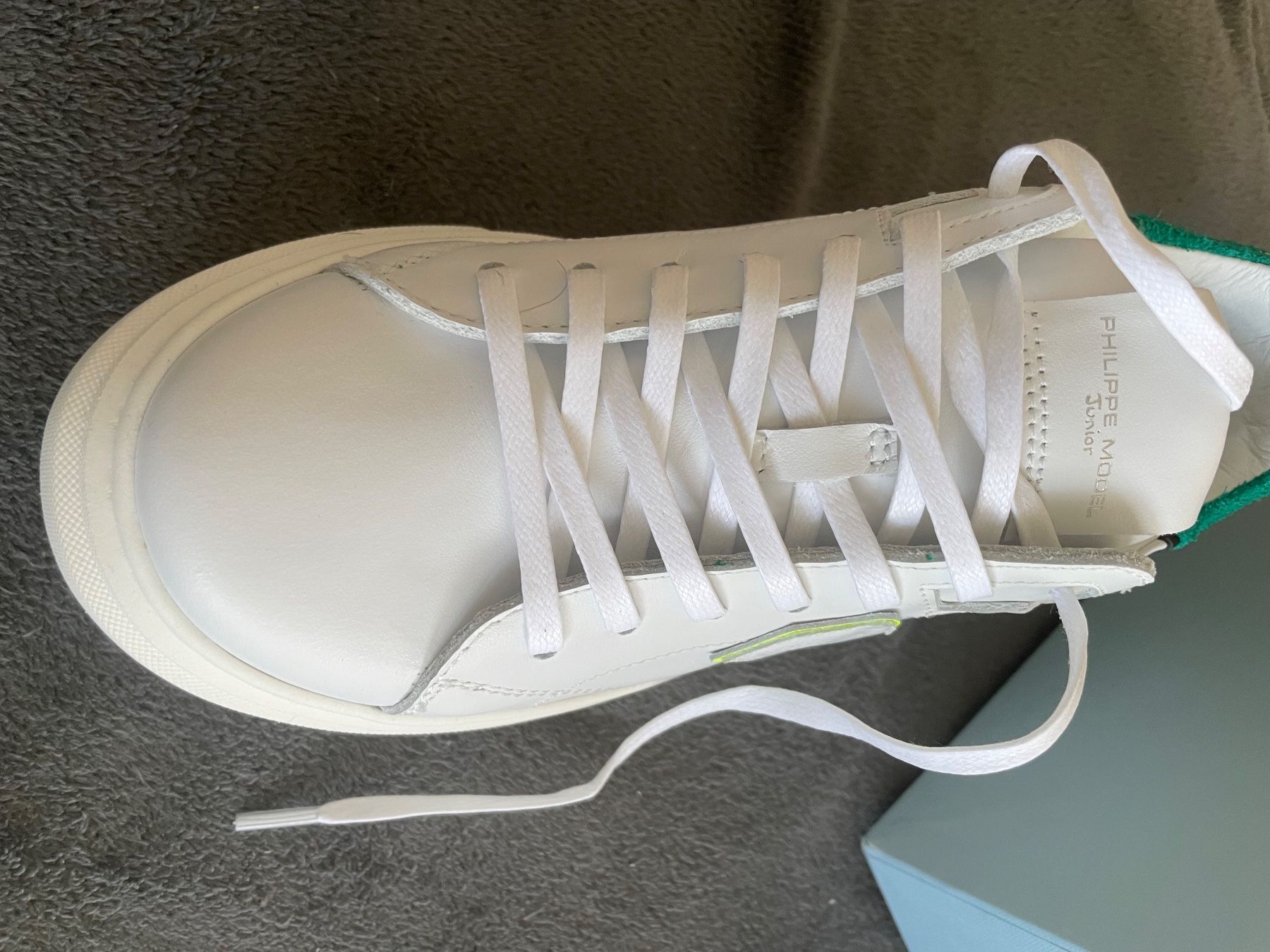 Scarpe per ragazze: Original Philippe Model Sneakers – Nuovo (secondo la descrizione) da Flüelen venduto da AU10 1