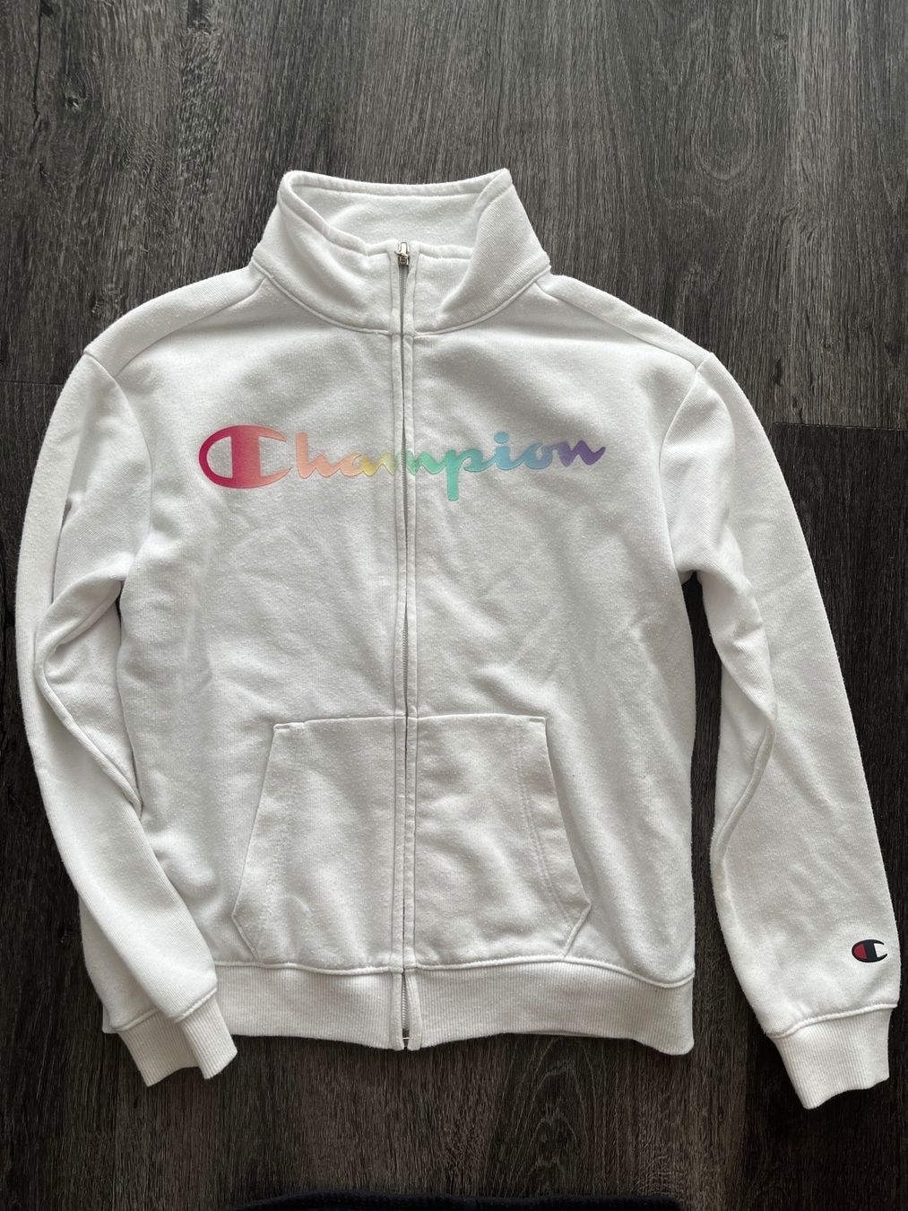 Champion Kleiderpakete & -sets: CHAMPION Training taille Small 126/131 – Gebraucht aus La Plaine von Biliblue 1