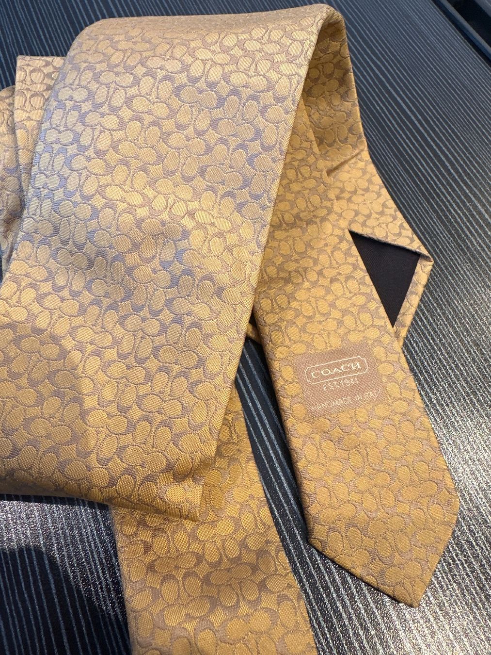Cravatte: Coach Krawatte - Nr. 1032 – Usato da Hittnau venduto da LuxAndMore 2
