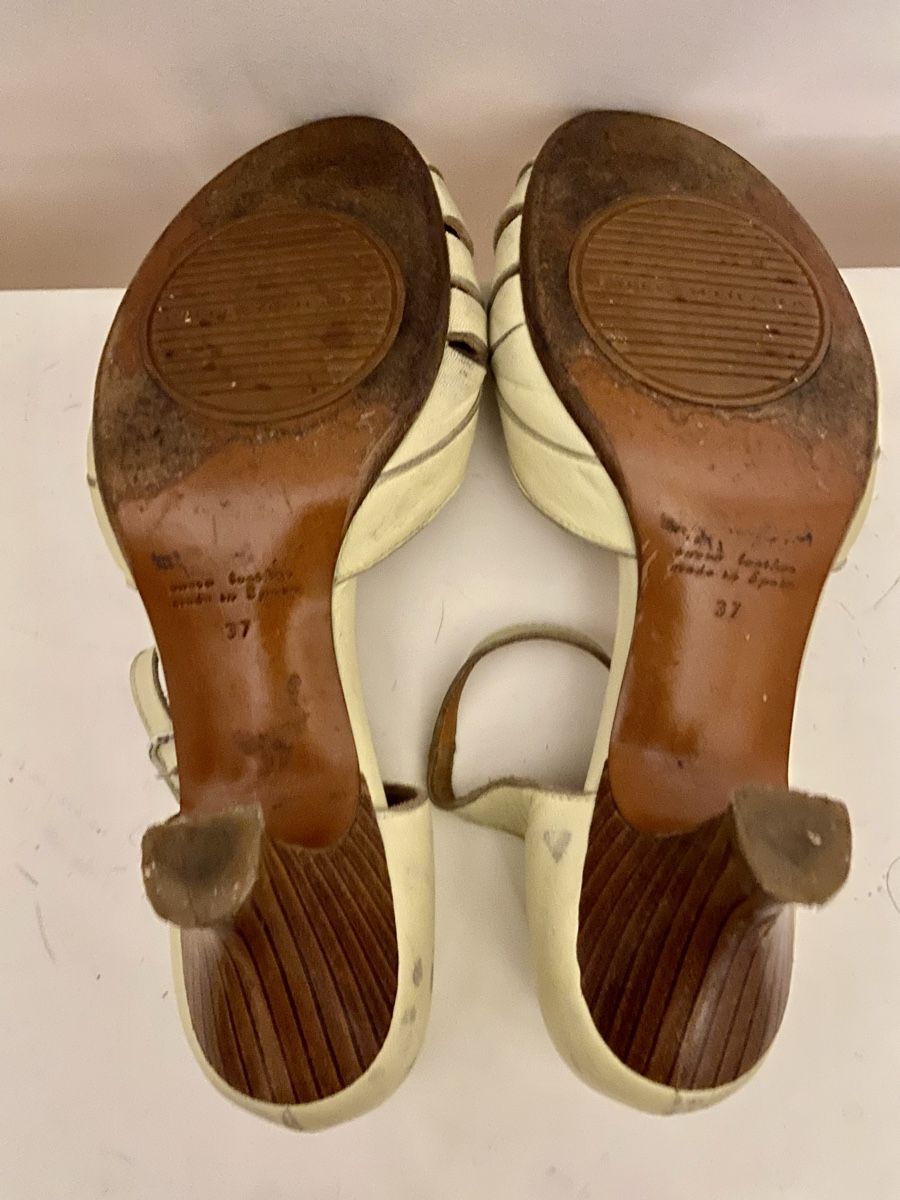 Chie Mihara Scarpe da donna: Chie Mihara Sandalen Gr.37 – Usato da Zürich venduto da Unique2400 3