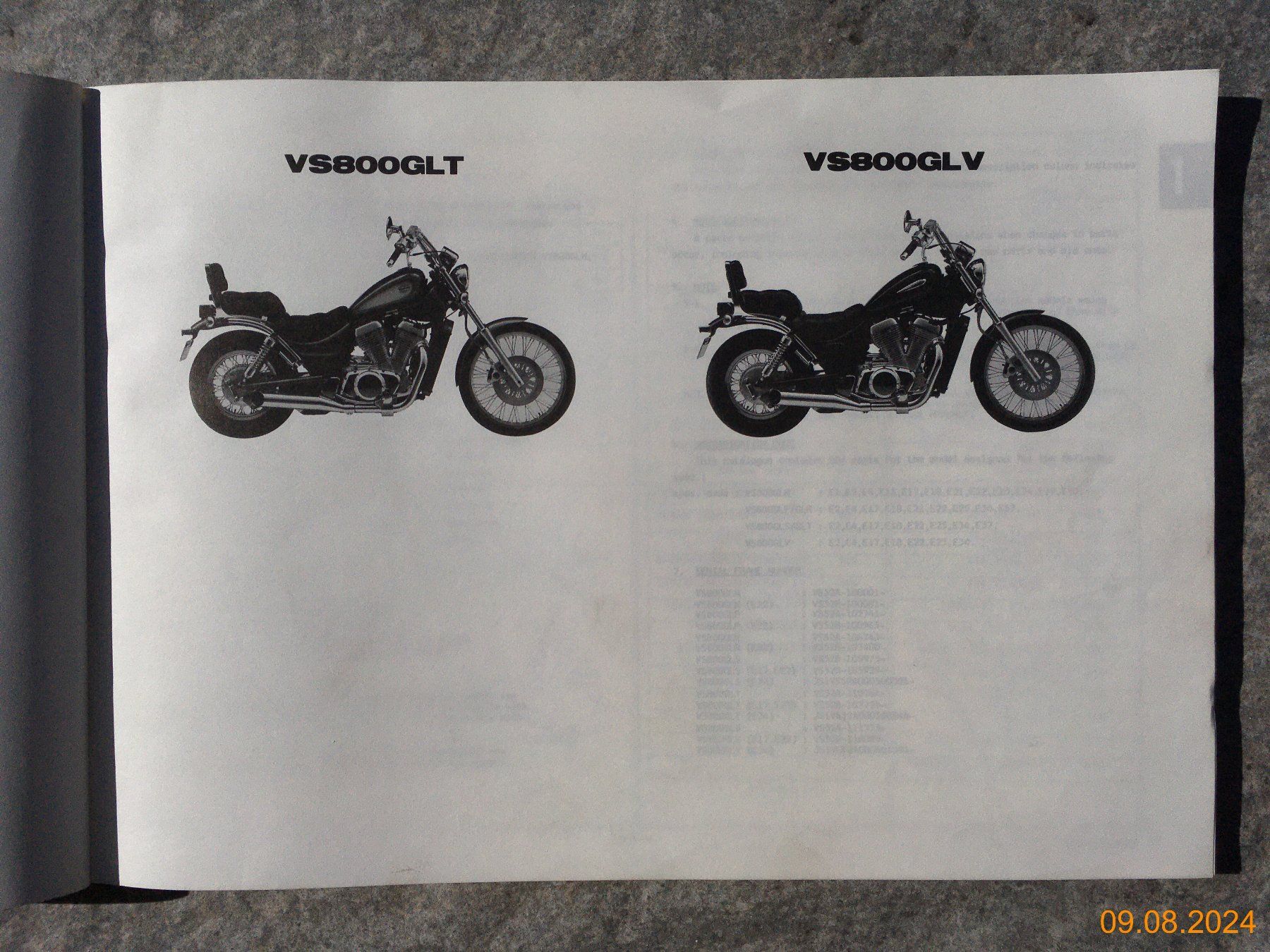 Bücher: Ersatzteilkatalog: Suzuki VS800GL – Gebraucht aus Boppelsen von Good4us2 2