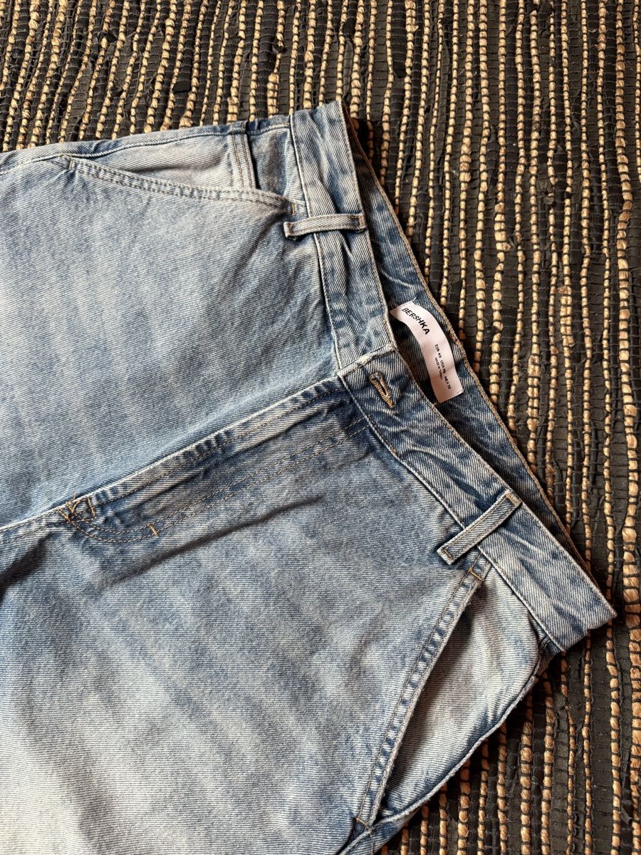 Bershka Jeans: Baggy Jeans, Gr. 40 – Usato da Untersteckholz venduto da ger_92lp 4
