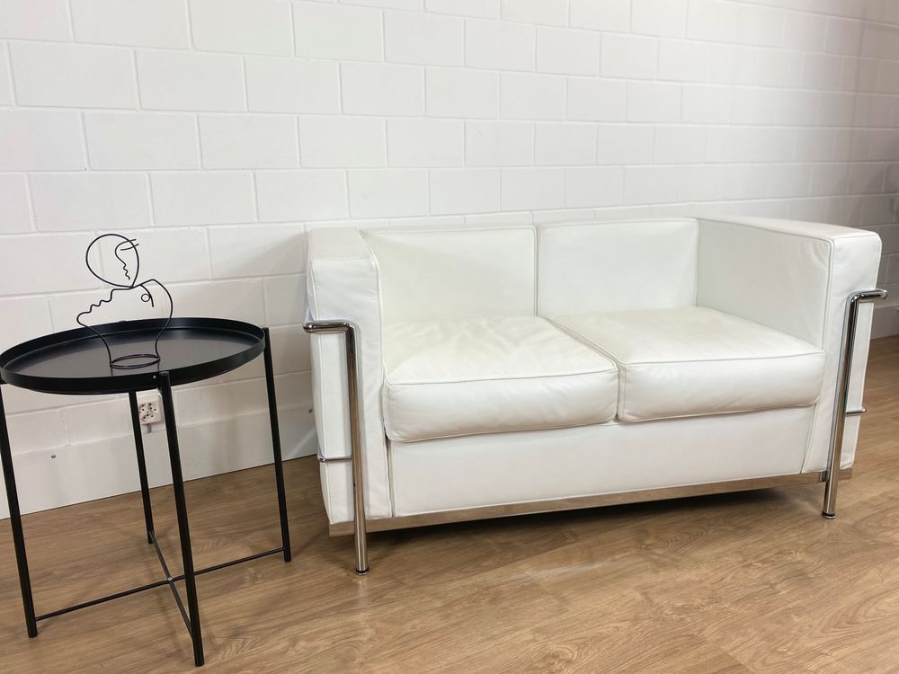 Miniature Le Corbusier LC2 Canapé Blanc Par REAC Japan – Collection Design Interior Vol.2