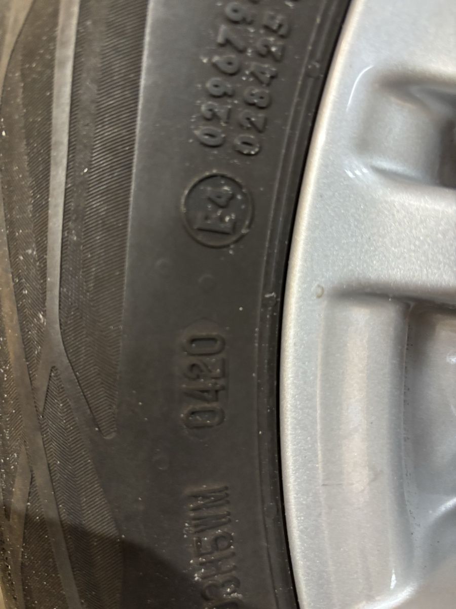 Mercedes-Benz Pneumatici & Ruote complete: Mercedes A-Klasse Sommerrad – Usato da Bretzwil venduto da Mygarage4147 3