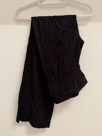 Gestreifte Stoffhose
