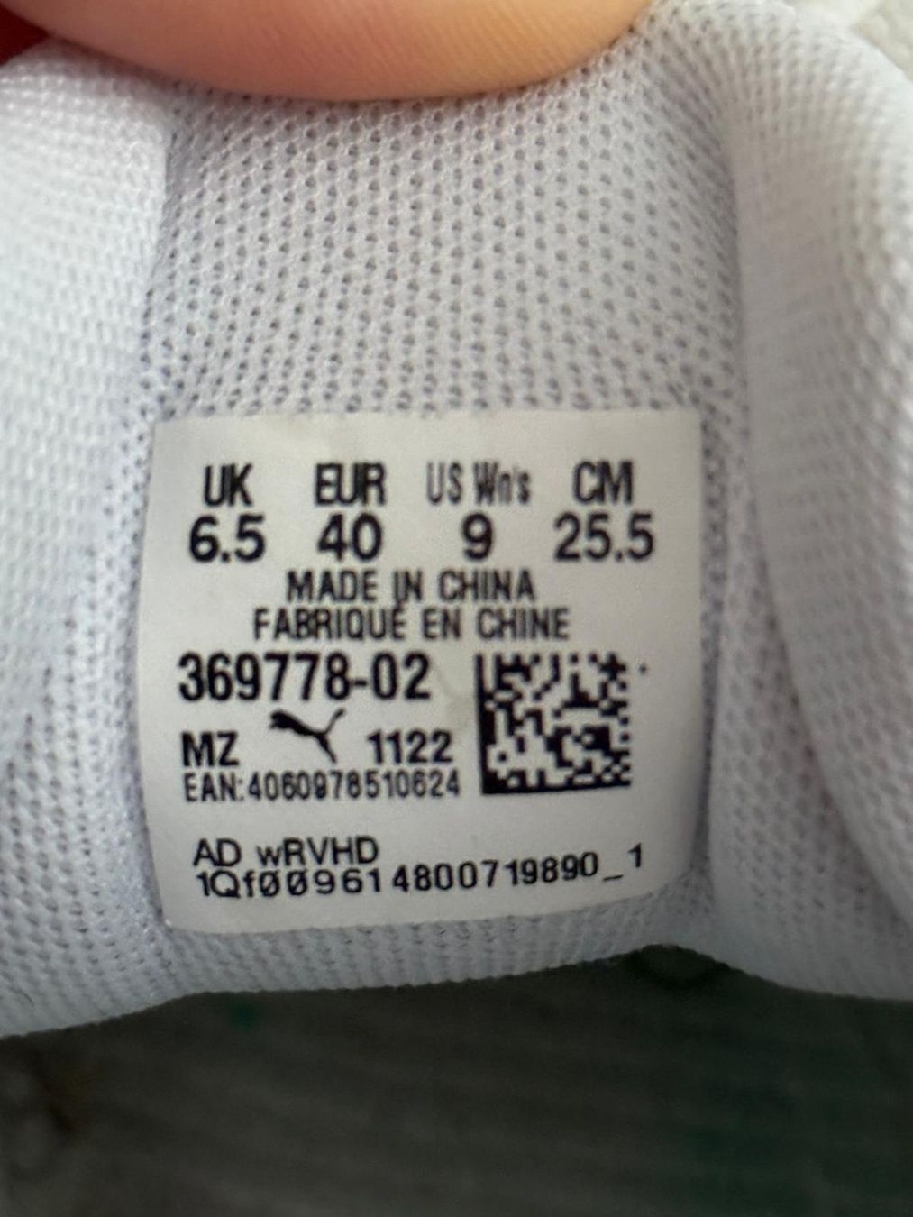 Puma Scarpe da donna: Weisse Puma Sneaker - CILIA, Grösse 40 - gebraucht – Usato da Bachenbülach venduto da Shukkley 5