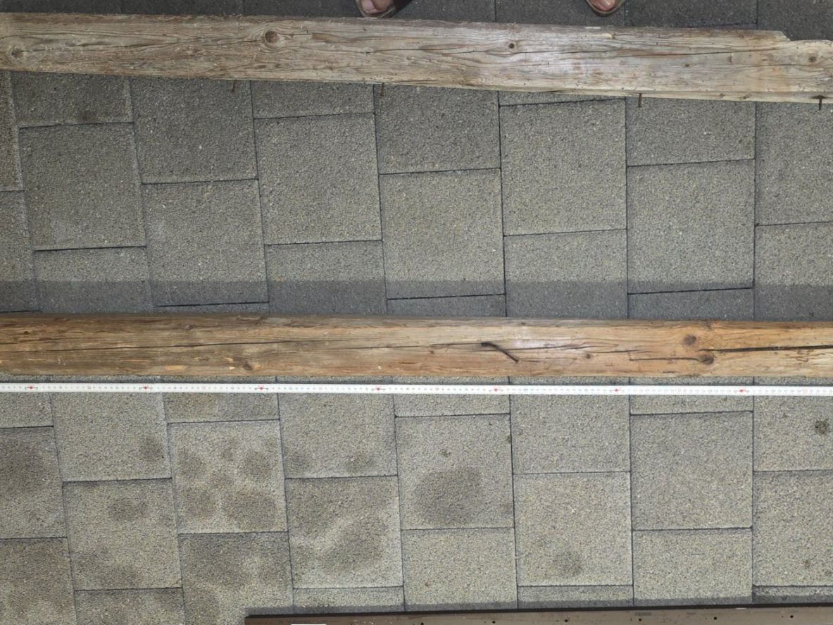 Articoli in legno: Altholz - Balken – Usato da Rudolfstetten venduto da Inotrend