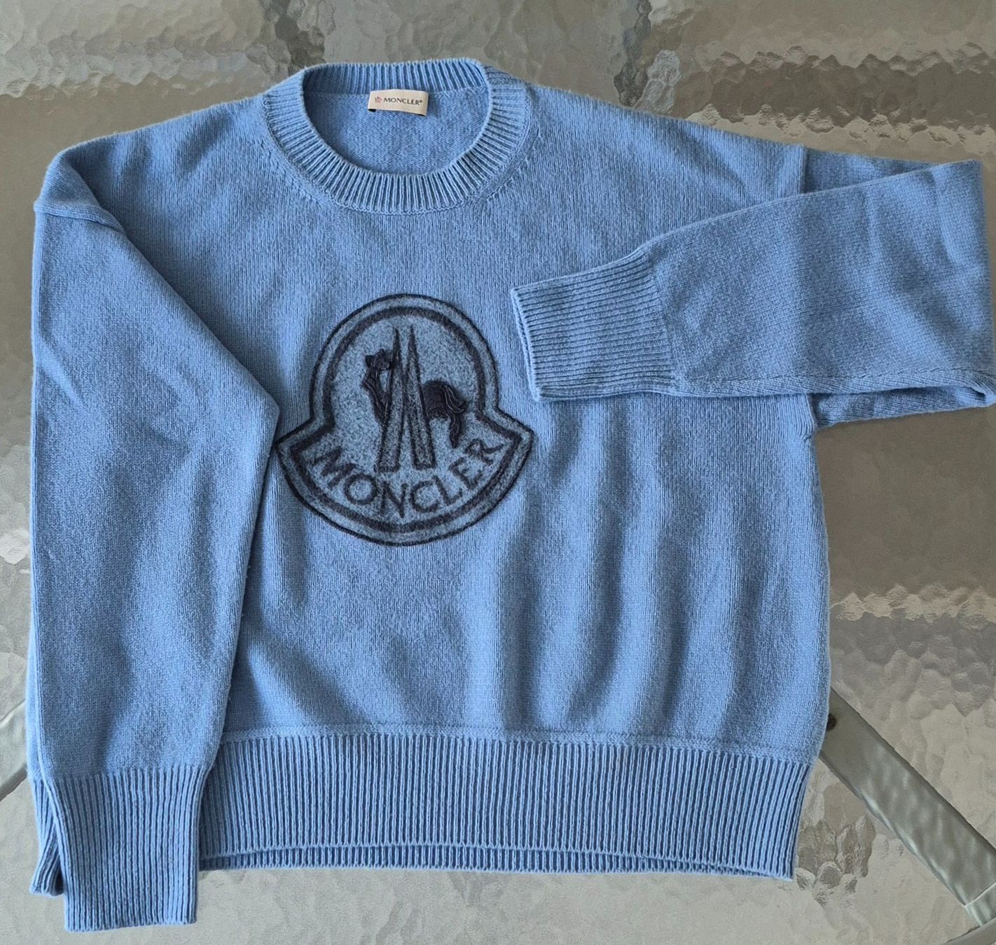 Moncler Maglioni & Felpe: MONCLER Damenpullover – Nuovo (secondo la descrizione) da Schaffhausen venduto da Captancemo 1