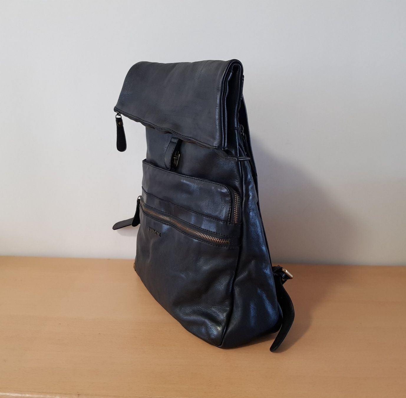 Zaini: Union Code Leder Rucksack – Usato da Basel venduto da Birs868 1