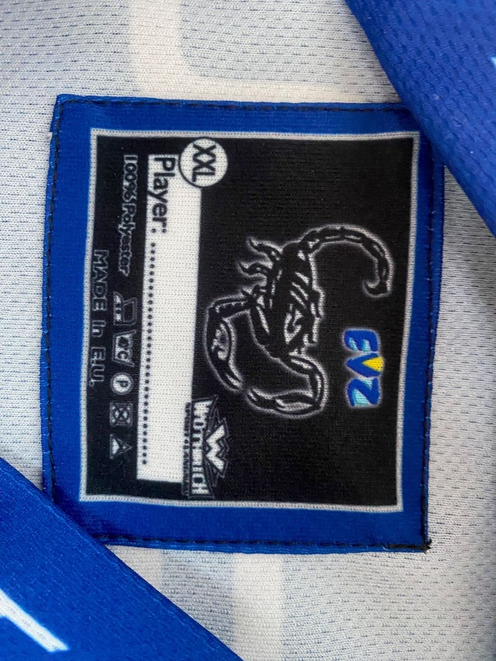 Canottiere & Pantaloni: HockeyShirt XXL Black Scorpion – Usato da küssnacht am rigi venduto da Daot 2