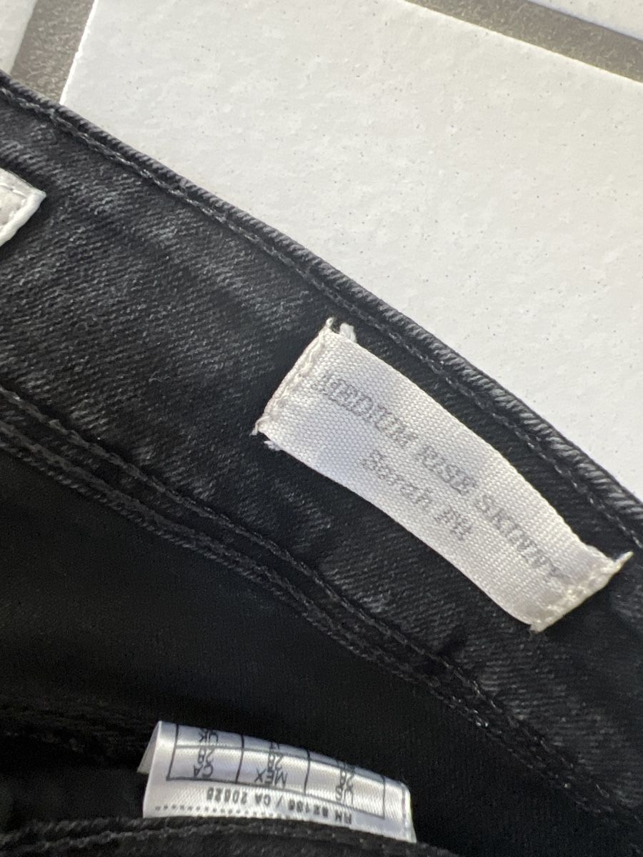 Guess Jeans: Jeans – Usato da Oberuzwil venduto da DanaB01 3