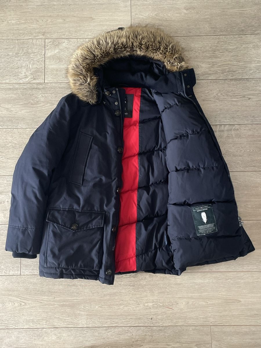Tommy Hilfiger Jacken: Tommy Hilfiger Daunenparka – Gebraucht aus Winterthur von Levi_sells 1