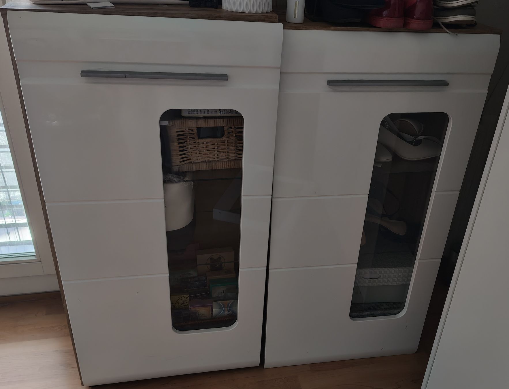 TV Möbel: Vitrine und TV möbel – Gebraucht aus Itingen von roo_6q2v 1