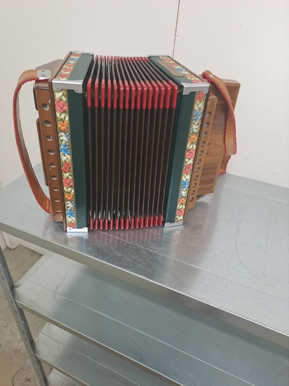 Strumenti musicali: schwyzerorgeli ton A – Usato da Villeneuve venduto da BibiVintage 8