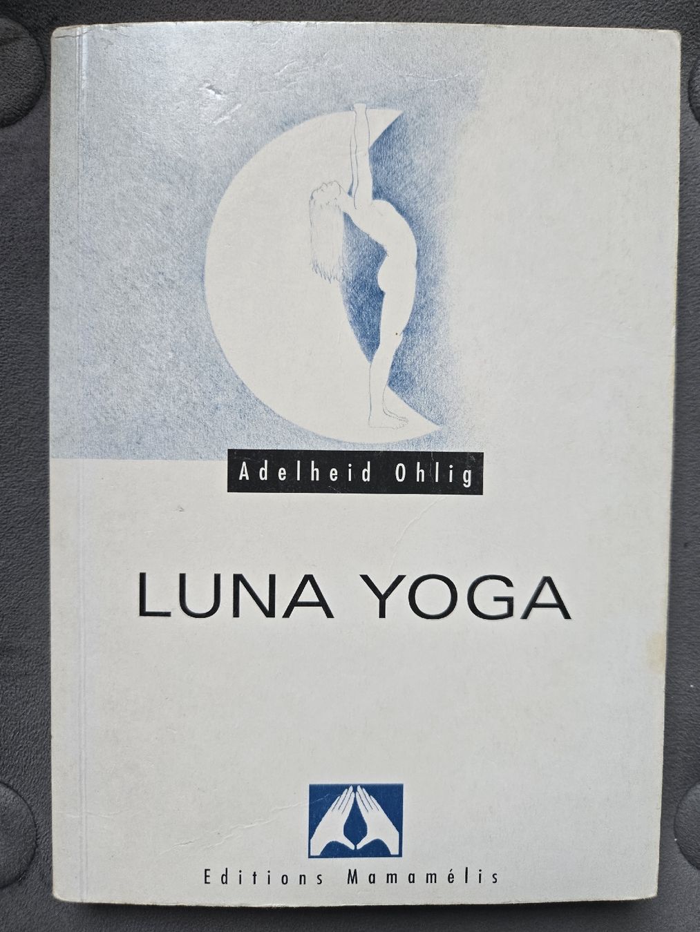 Libri: Luna Yoga  – Usato da Montet (Broye) venduto da CandiceD