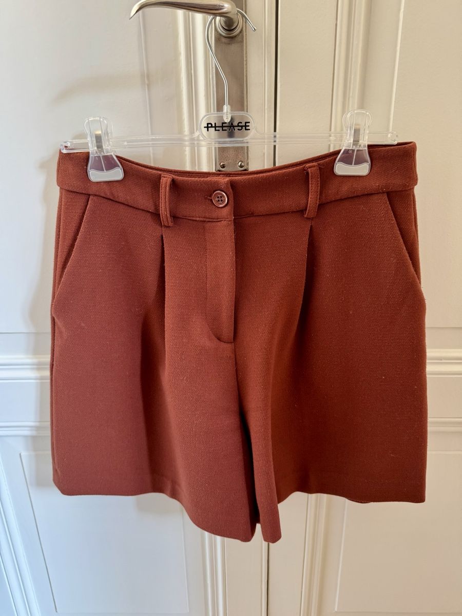 Pantaloni: Shorts Nice Things Paloma – Usato da Lugano venduto da tiz_f9l5