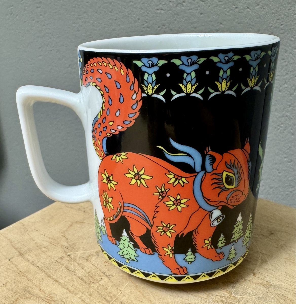Bopla Tazze: Schöne Bopla MUG Tasse Eichhörnchen – Usato da Rothrist venduto da Luckywinner 2