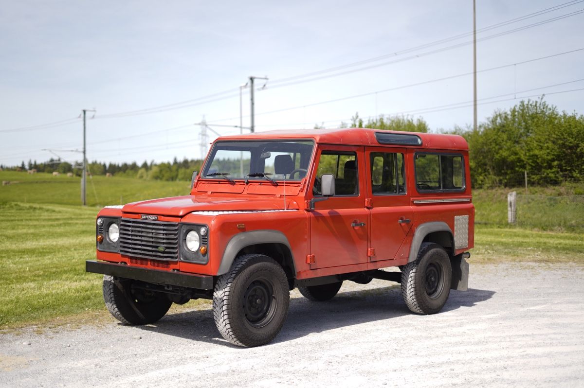 Land Rover Autos: Land Rover Defender 110 TD5 – Gebraucht aus Hinwil von tho_j5vw