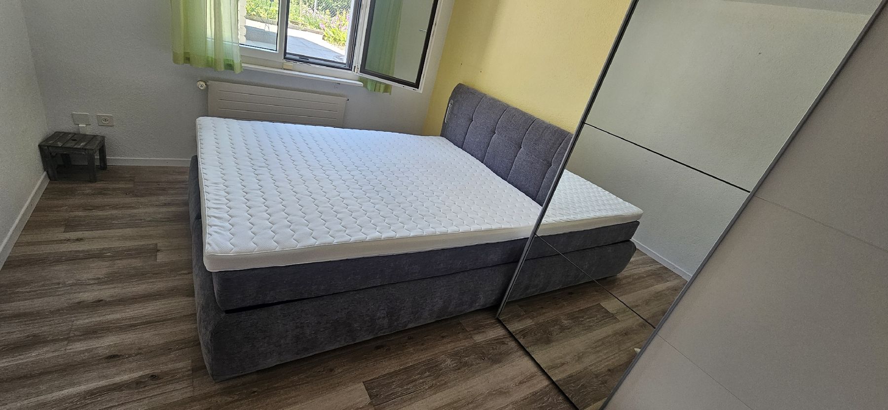 Betten: Boxspringbett – Gebraucht aus Menziken von kst_p5l2