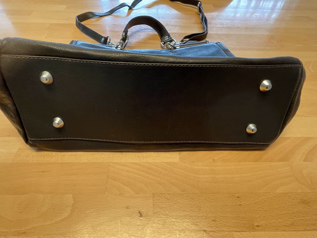 Borse da donna: Vintage Echtledertasche, schwarz – Usato da Spreitenbach venduto da R_1691 5