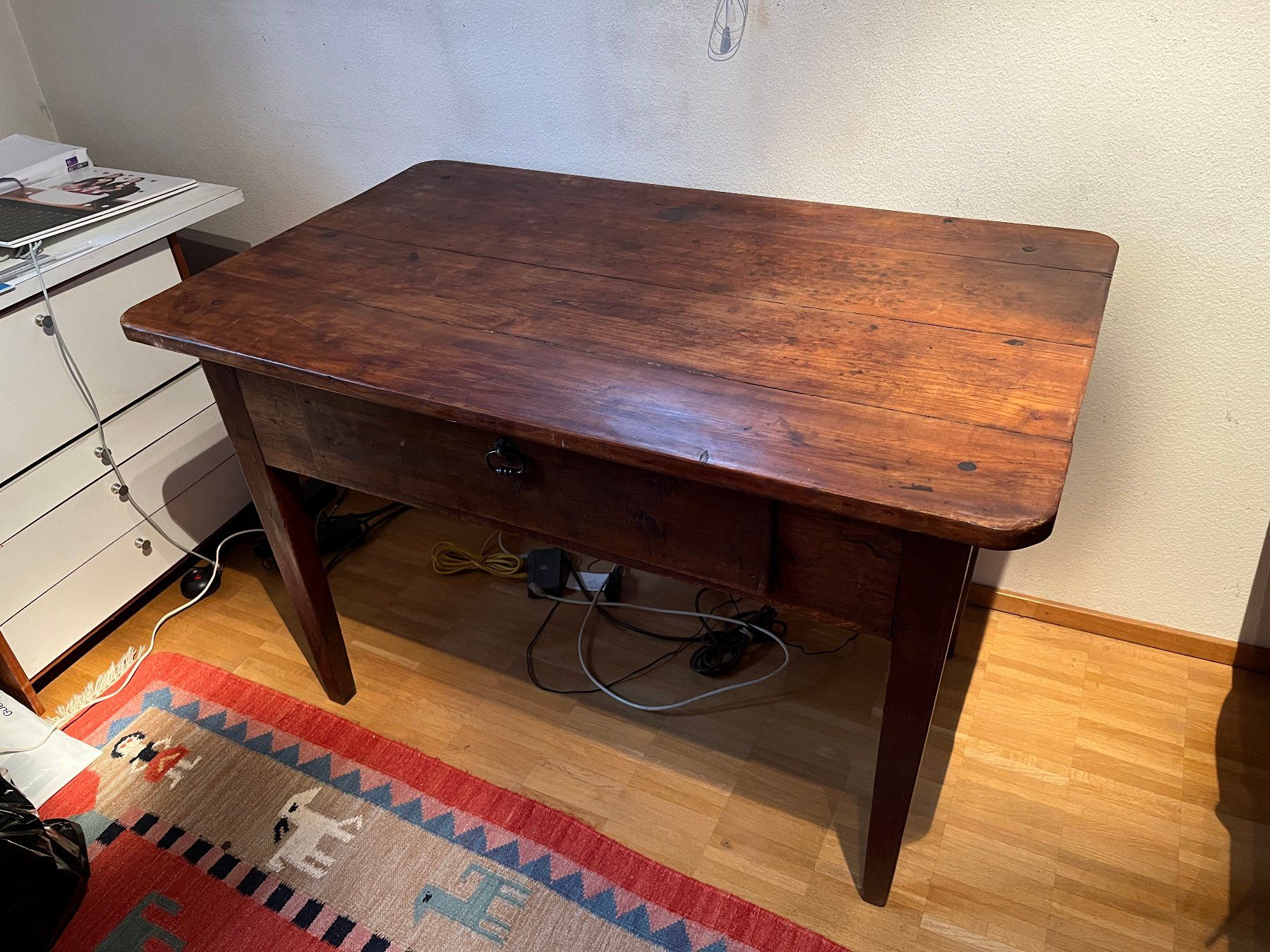 Tavoli: Kirschbaum Tisch Antik – Usato da Lenz venduto da Klimbim7083
