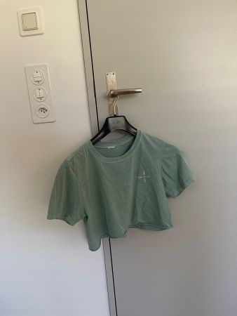 Urban Outfitters Crop Top T-Shirt