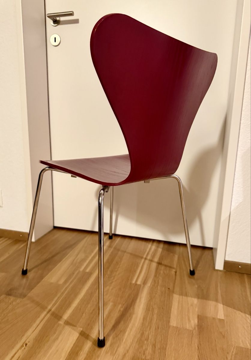 vase modern Best Decorative Vases For Living Rooms DreamWeave