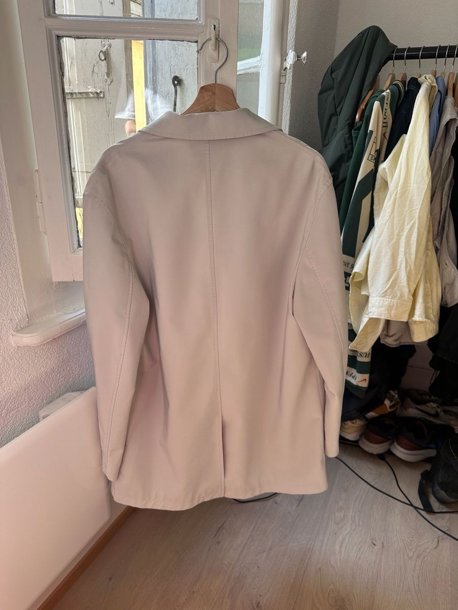 Prada Cappotti: Trench Prada Vintage – Usato da Morges venduto da pie_f8yp 2
