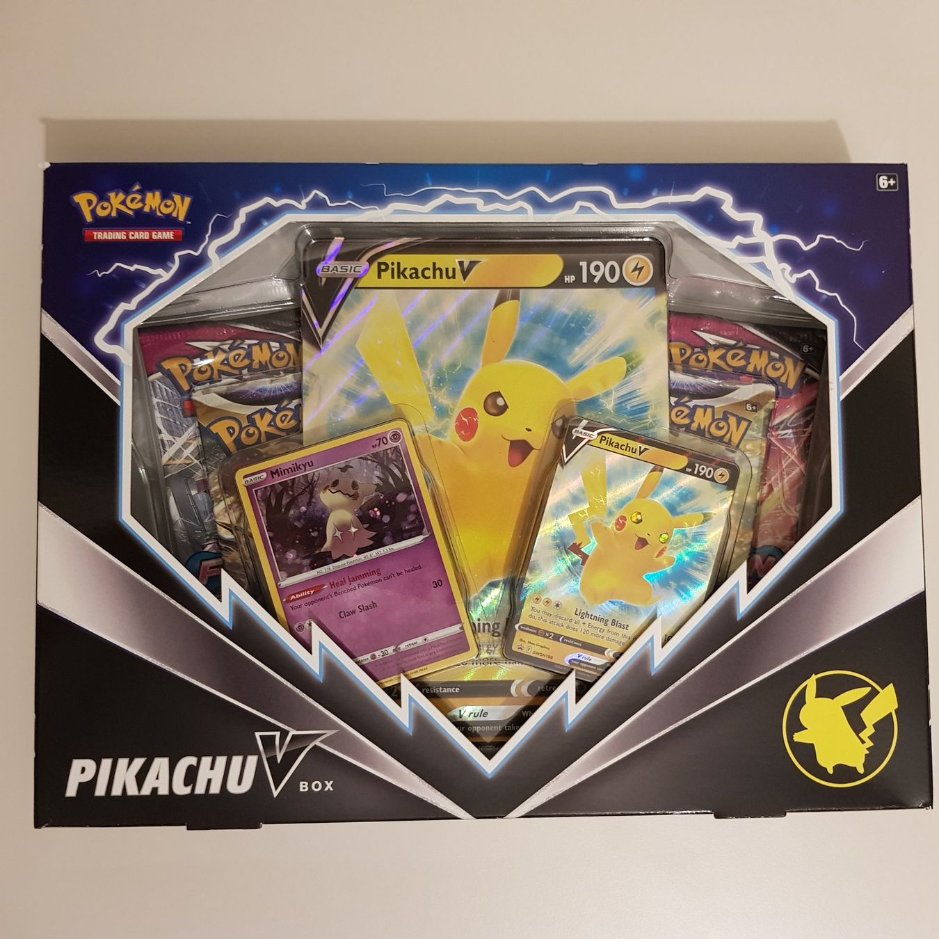 Pokémon Cartes à collectionner: Pokémon Pikachu V Box neu – Neuf avec emballage d'origine à Münchenstein par 2DGames