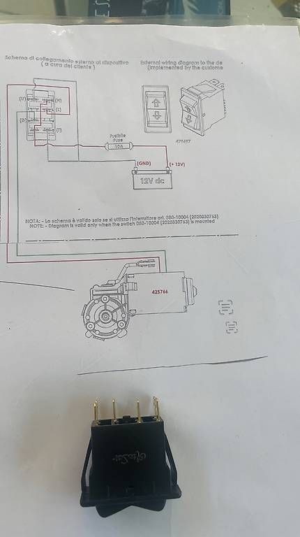Veicoli da campeggio: Trittstufe 12 V für Wohnmobile/ Camper – Usato da Meisterschwanden venduto da Sheila5707 1