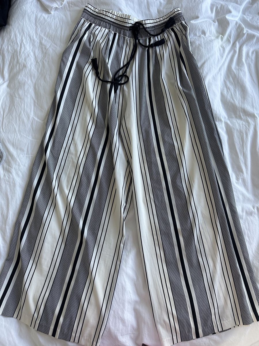 Zara Pantalons: Gestreifte Hose – D'occasion à Zürich par Laui91