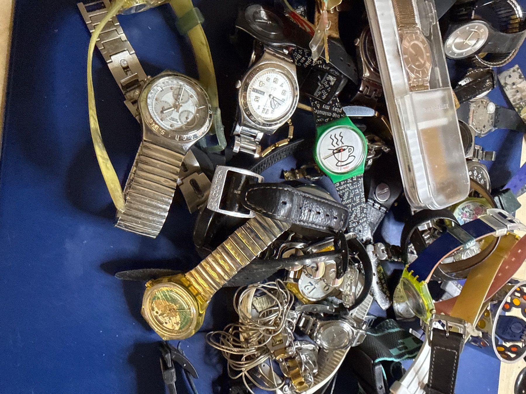 Swatch Orologi: Swatch Uhrenlot unkontrolliert – Difettoso da Pfeffingen venduto da Allhandelklgwatches 2