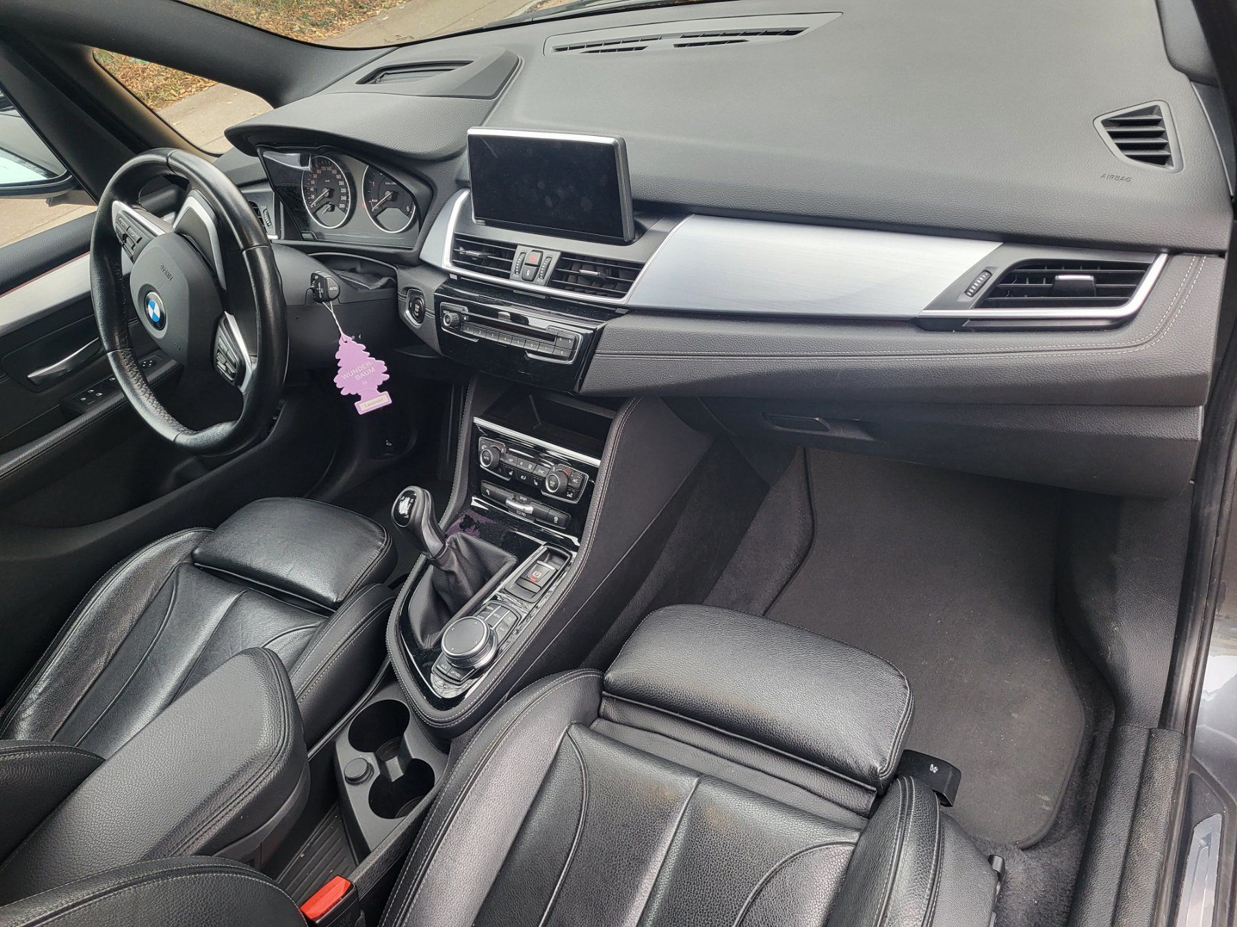 BMW Autos: BMW 220d Gran Tourer – D'occasion à Elgg par marius_catu 3
