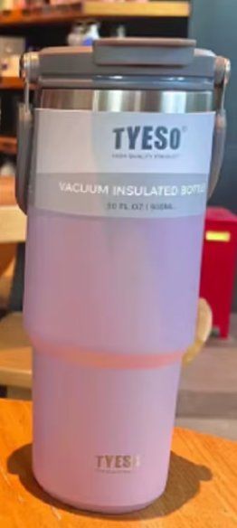 Borracce & Thermos: Isolierflasche 900ml Doppelwand Edelstahl – Nuovo e nell'imballaggio originale da Ebikon venduto da thebestarticle