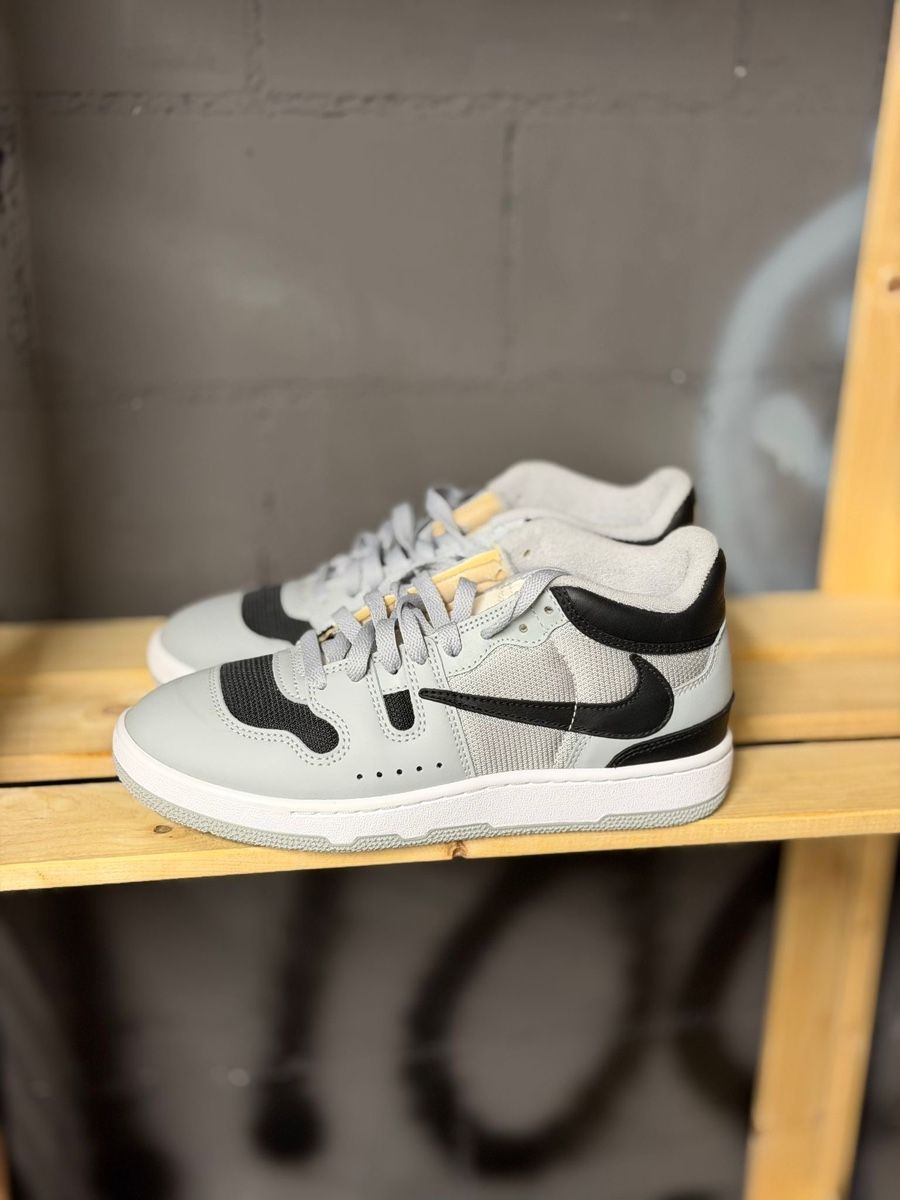 Herrenschuhe: Travis Scott Nike gr 40.5 – Gebraucht aus Lufingen von FilipaPCD 1