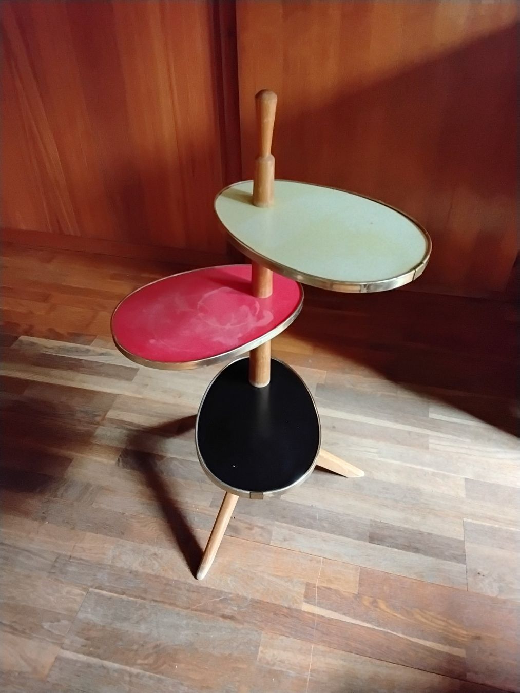 Altro per la casa: Midcentury Blumenständer 3 Etagen – Usato da Lohn-Ammannsegg venduto da analogis