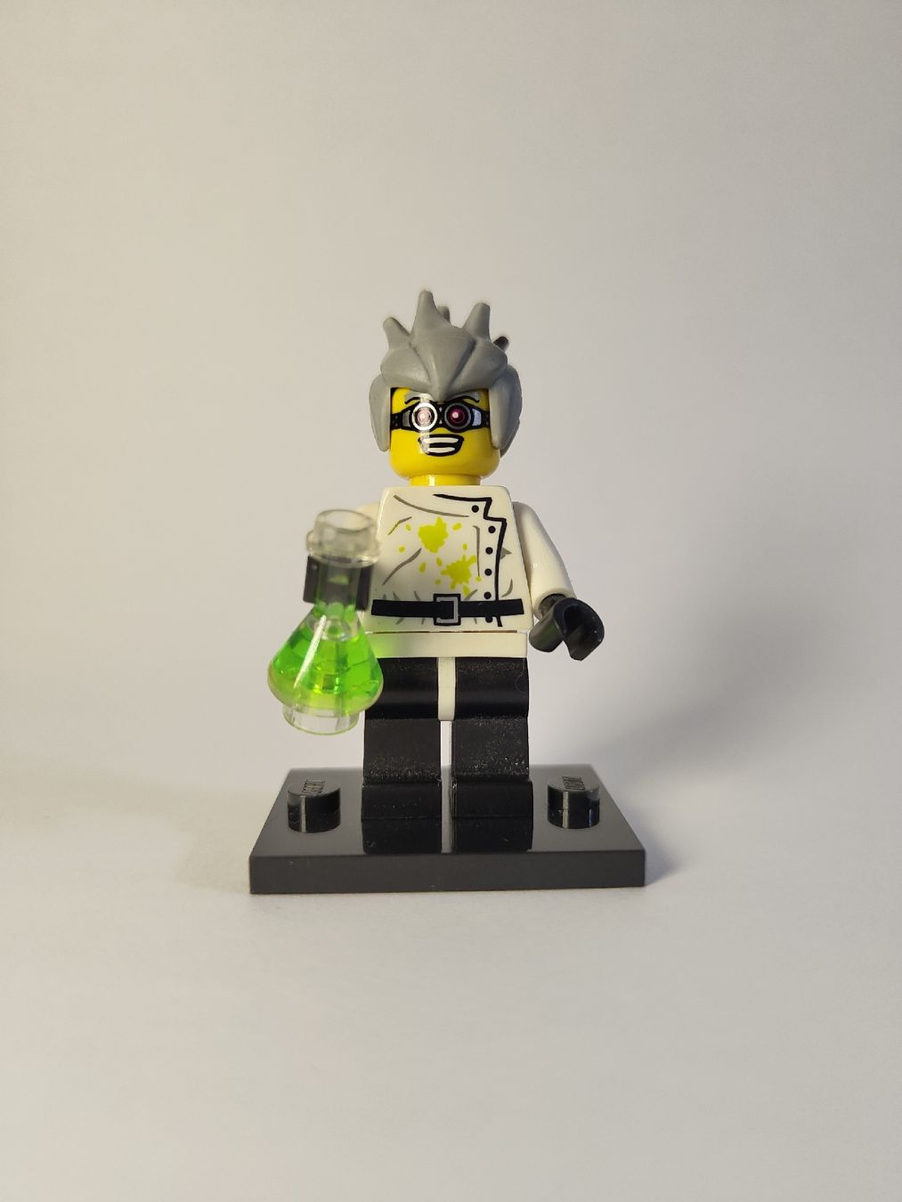 Lego Figuren: Lego Crazy Scientist Minifigur – Gebraucht aus Basel von togaka
