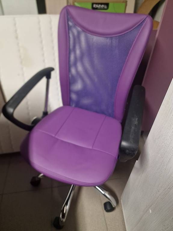 Sedie: Bürostuhl – Usato da Safenwil venduto da tidaig
