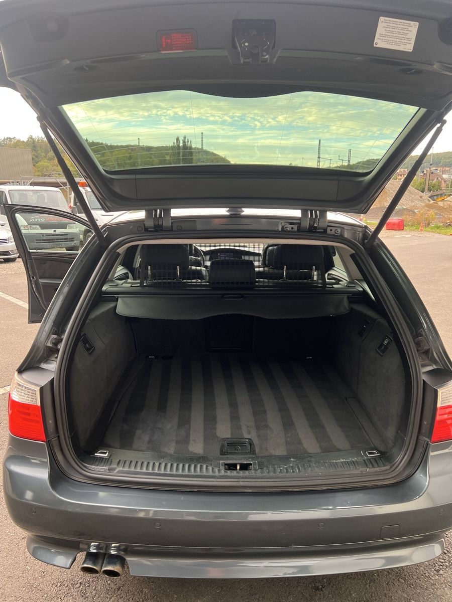 BMW Automobili: Bmw 525d xDrive Touring – Usato da Thayngen venduto da Kevin1505 8